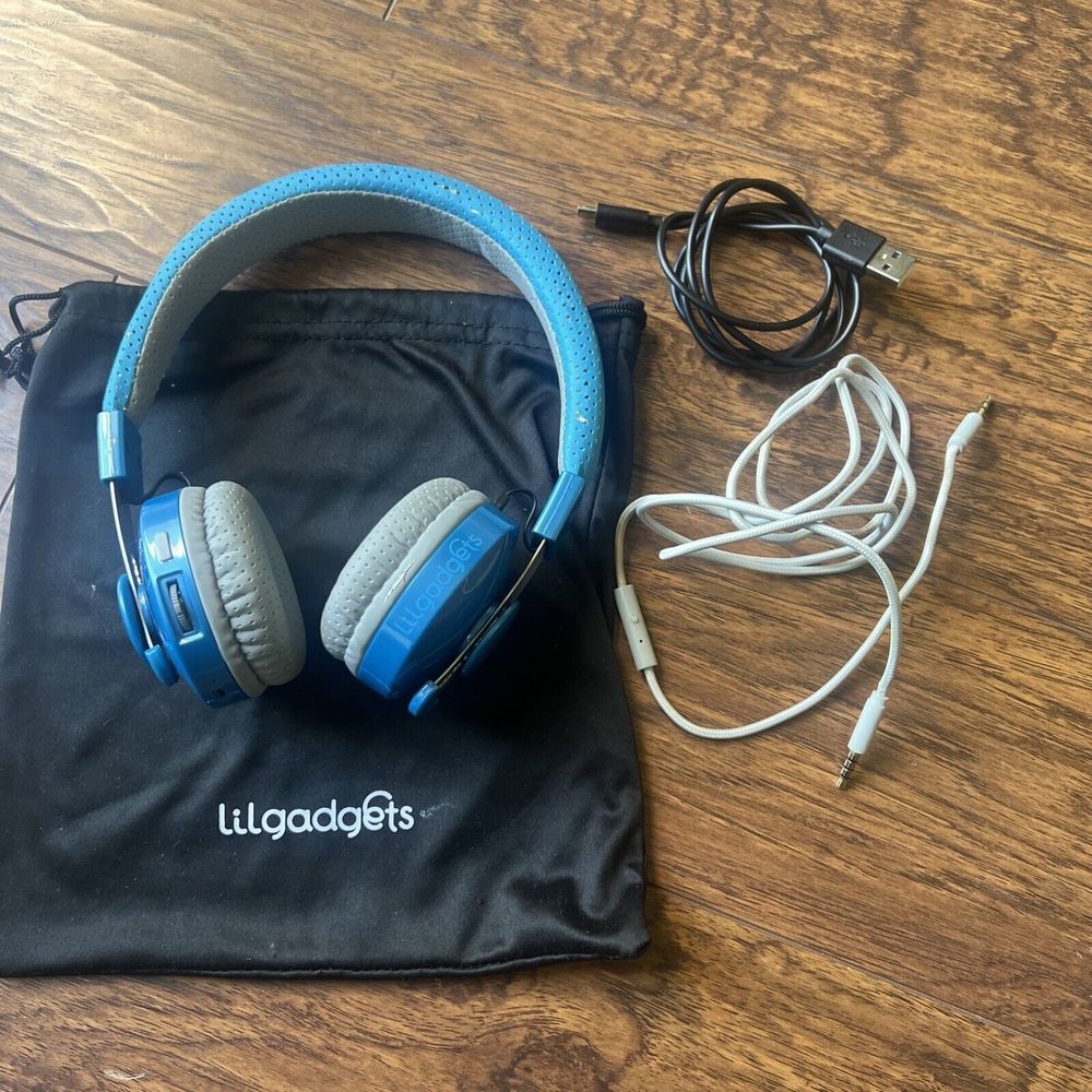 LilGadgets Untangled Pro Wireless Headphones shareable Audio, Microphone